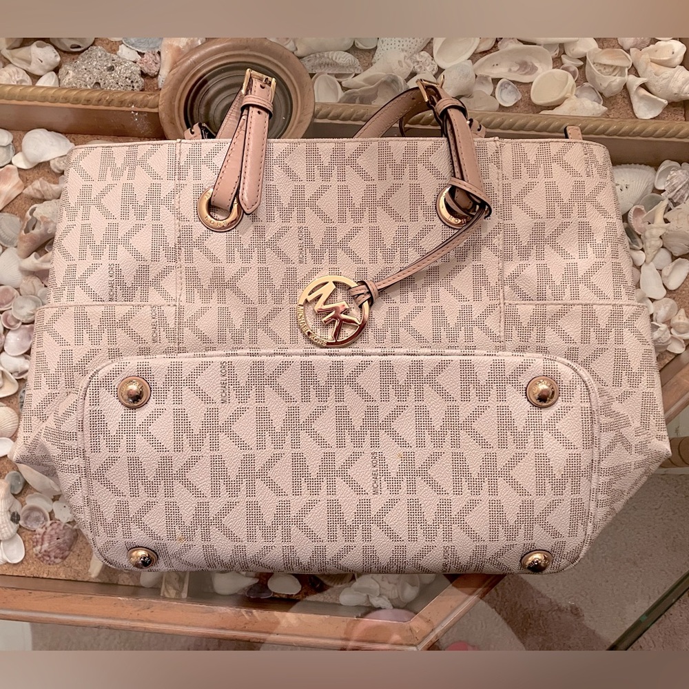 Michael Kors Jet Set tote 💋
